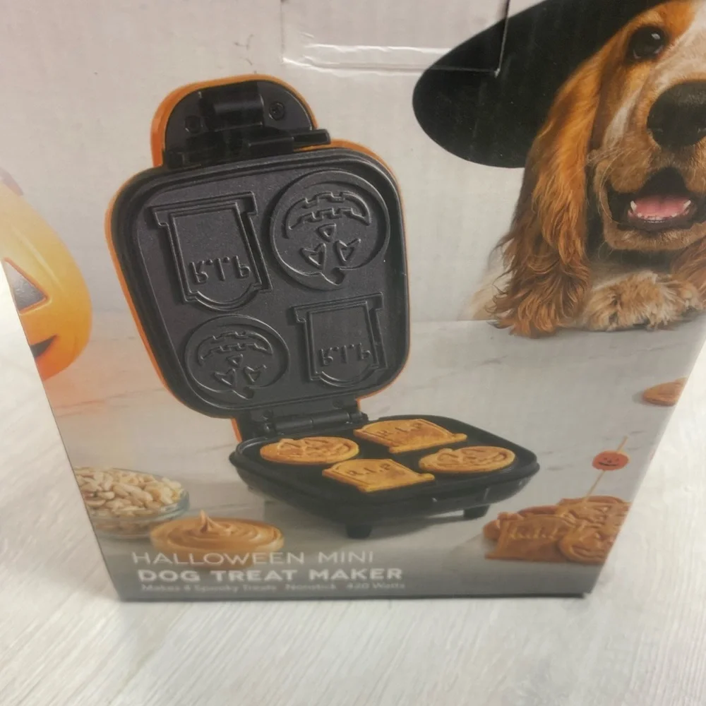 Dash Halloween Mini Dog Treat Maker - Orange